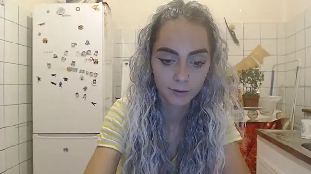 jessystarr online show from September 9, 2025, 4:49 pm