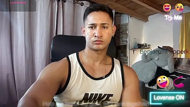 Snapshot of BenjaminCooperk chatting on February 27, 2026, 6:35 am BenjaminCooperk online show from February 27, 2026, 6:35 am