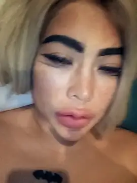 Snapshot of HorneyKitten chatting on September 23, 2025, 10:50 pm HorneyKitten online show from September 23, 2025, 10:50 pm