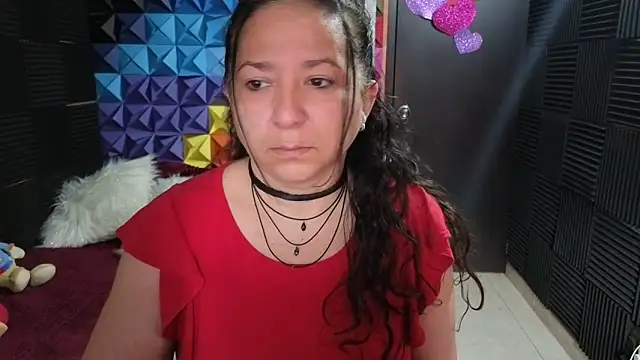 katifoxx online show from March 9, 2026, 3:26 pm