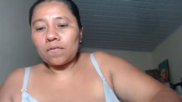 Snapshot of adrixxx38 chatting on September 29, 2025, 10:15 pm adrixxx38 online show from September 29, 2025, 10:15 pm