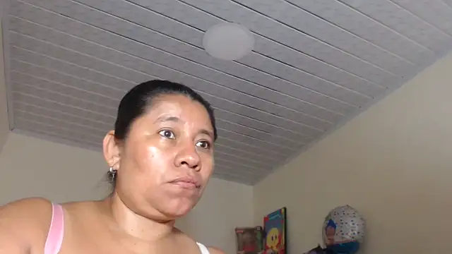 Snapshot of adrixxx38 chatting on November 6, 2025, 3:27 pm adrixxx38 online show from November 6, 2025, 3:27 pm