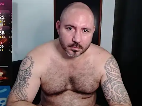 Osobrandon567 online show from November 2, 2025, 12:21 pm