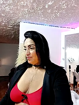 zullyxhot online show from October 1, 2025, 9:51 pm