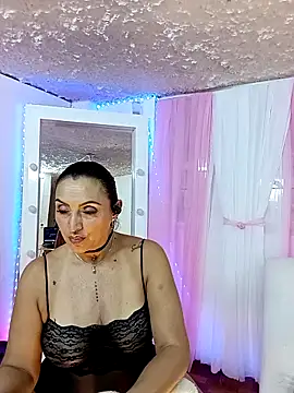 zullyxhot online show from October 16, 2025, 10:07 pm