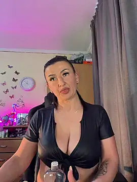 Hotangel75 online show from May 14, 2026, 8:55 am
