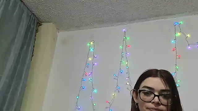 cherry weet 29 online show from March 15, 2025, 2:35 am