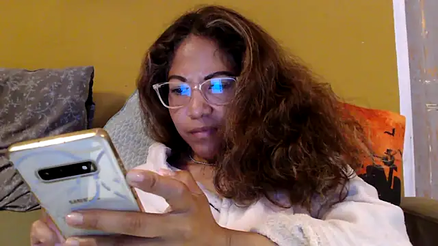 mila38 online show from March 14, 2025, 11:53 pm