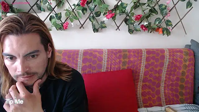 Snapshot of Jack_Emily1 chatting on January 17, 2026, 7:39 pm Jack Emily1 online show from January 17, 2026, 7:39 pm