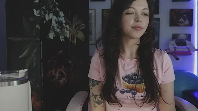 makiyahbelle online show from January 16, 2026, 9:57 am