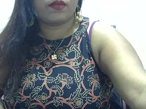 Snapshot of ROSEE_MERRYYYY chatting on November 30, 2025, 11:11 am ROSEE MERRYYYY online show from November 30, 2025, 11:11 am