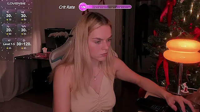 CharliSweet online show from January 13, 2025, 4:41 pm