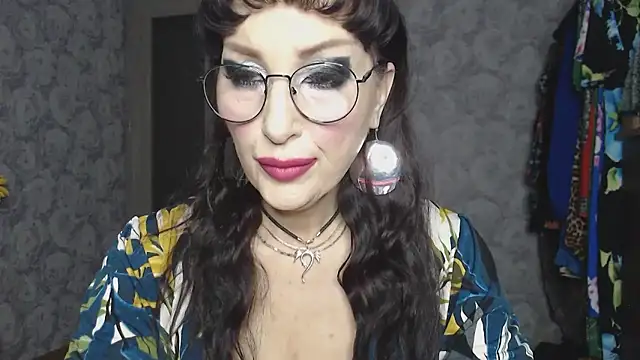 Aziza1 online show from December 18, 2025, 1:15 pm