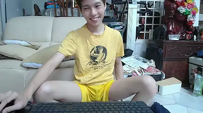 andrewooi online show from March 22, 2025, 12:35 pm