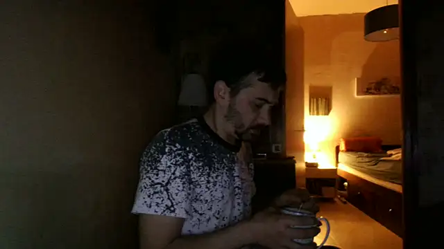 Snapshot of Ethangay chatting on September 24, 2025, 2:40 am Ethangay online show from September 24, 2025, 2:40 am