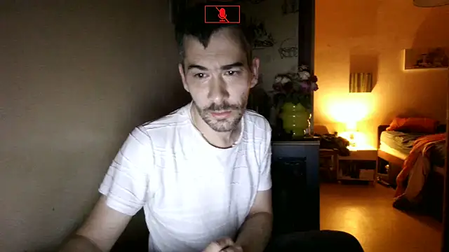 Snapshot of Ethangay chatting on September 19, 2025, 2:37 am Ethangay online show from September 19, 2025, 2:37 am