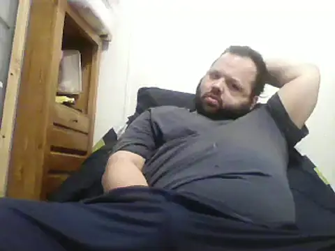 Strongbutgentle36 online show from February 7, 2025, 6:24 am