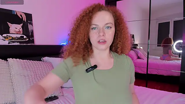 Snapshot of YammyPie chatting on January 31, 2026, 8:29 pm YammyPie online show from January 31, 2026, 8:29 pm