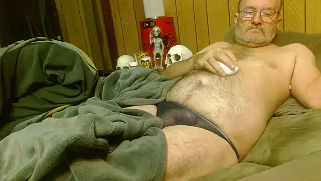 snickers1 online show from September 19, 2025, 4:27 am