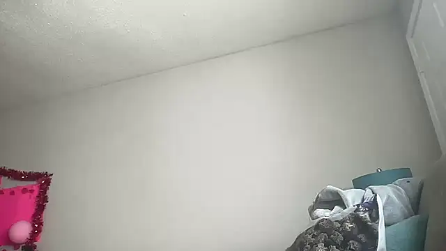 Creamesensation online show from February 26, 2026, 3:56 pm