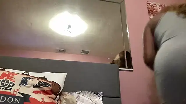 Creamesensation online show from February 15, 2025, 2:11 pm