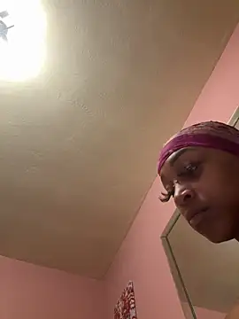 Creamesensation online show from February 23, 2025, 9:05 pm