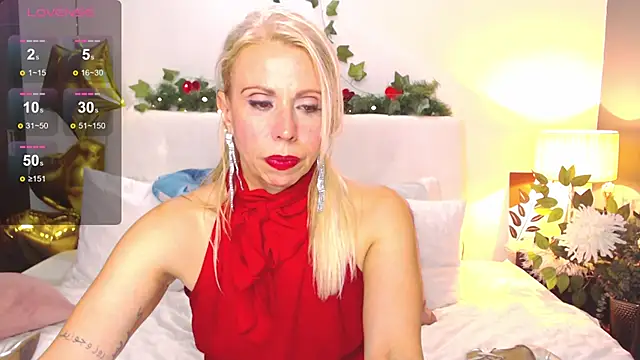 Luci evans online show from March 7, 2025, 4:35 am