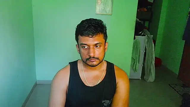 daringcutie online show from April 11, 2026, 7:05 am