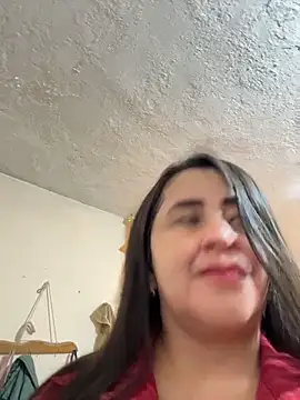 Snapshot of latinfemale chatting on May 31, 2026, 8:31 pm latinfemale online show from May 31, 2026, 8:31 pm
