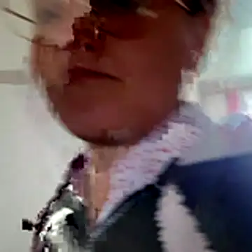 IamYourNarcotic online show from October 22, 2025, 11:20 am