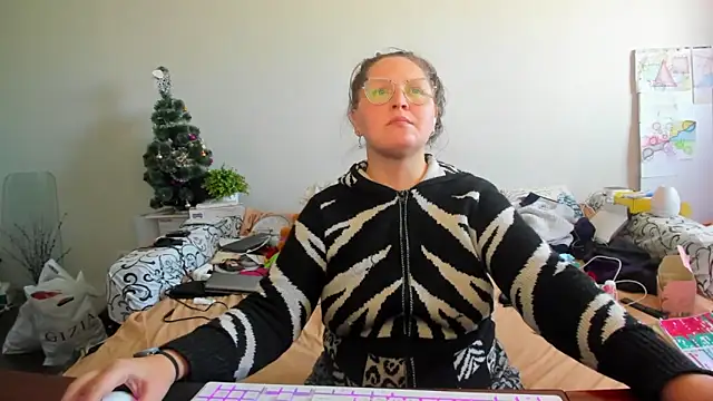 IamYourNarcotic online show from February 2, 2026, 12:26 pm