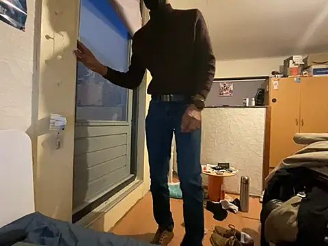 FullnighterBBC NL online show from December 24, 2024, 7:17 am