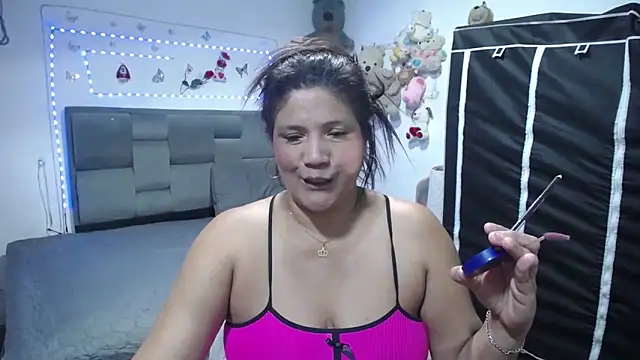 Sharloth milf online show from March 5, 2026, 2:19 am