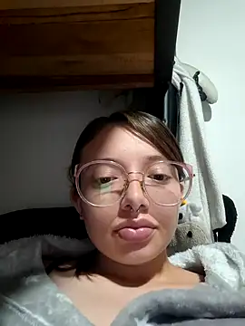 linda-schmidt online show from December 2, 2025, 1:17 am