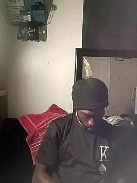 Solodolo5285 online show from April 19, 2026, 8:48 am