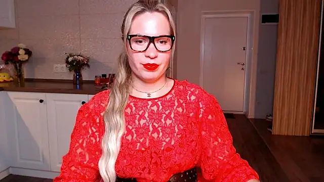 HotTiffani online show from September 23, 2025, 3:30 pm