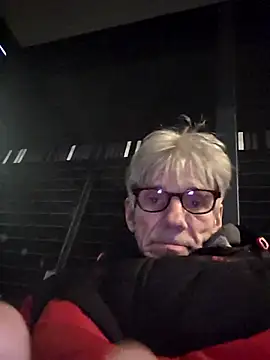 InMeinenMund online show from December 1, 2025, 11:05 pm