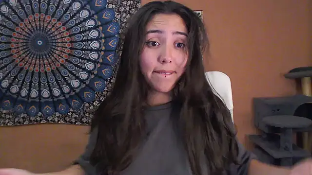 IntimateTales online show from January 5, 2026, 5:27 pm