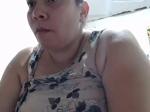 tiffany horny 1 online show from December 11, 2024, 3:24 am