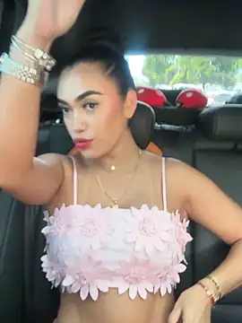 emma andrew1 online show from September 21, 2025, 6:13 pm