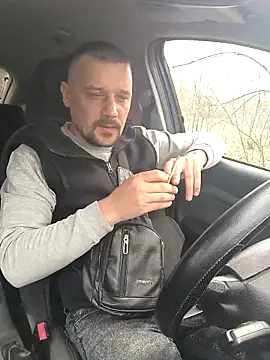 Snapshot of DanielOhCool chatting on March 17, 2025, 10:06 am DanielOhCool online show from March 17, 2025, 10:06 am