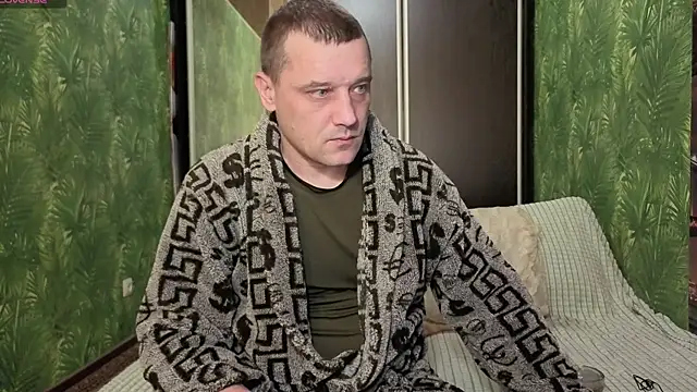 Snapshot of DanielOhCool chatting on October 16, 2025, 5:38 am DanielOhCool online show from October 16, 2025, 5:38 am