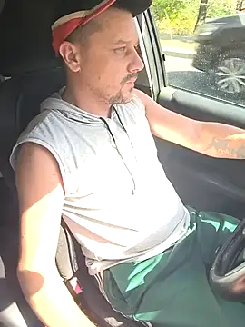 Snapshot of DanielOhCool chatting on September 10, 2025, 10:36 am DanielOhCool online show from September 10, 2025, 10:36 am