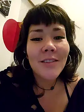 missemi online show from April 15, 2026, 10:54 am