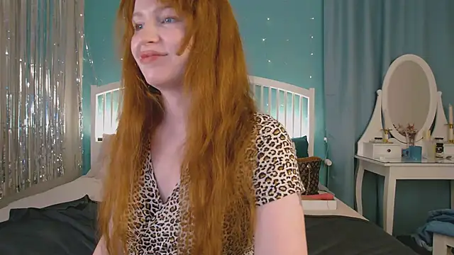 Snapshot of GingerArin chatting on May 30, 2026, 12:44 pm GingerArin online show from May 30, 2026, 12:44 pm