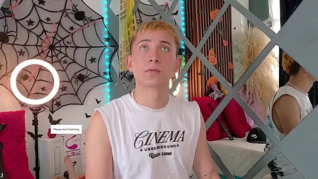 Chris Bennett online show from October 20, 2025, 1:11 pm