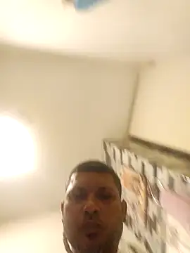 tropikboy online show from September 22, 2025, 9:48 am