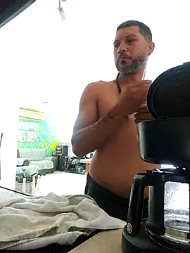 tropikboy online show from November 2, 2025, 12:54 pm