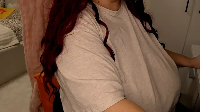 SenzualHotM online show from March 10, 2026, 8:13 pm