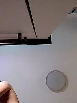 mister-dwt online show from October 30, 2025, 11:34 pm